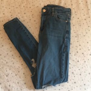Ripped, skinny jeans